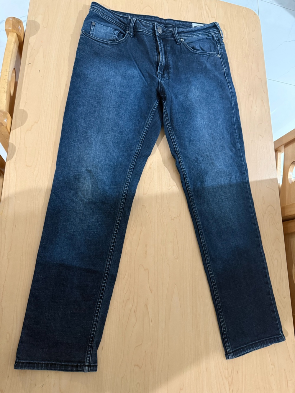 JACKSON Men's Slim Straight Jeans in Dark Blue Wash